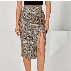 NWT! Split thigh Leopard print skirt